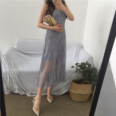 Stílusos női hosszú ruha három színben, vékony pántokkal