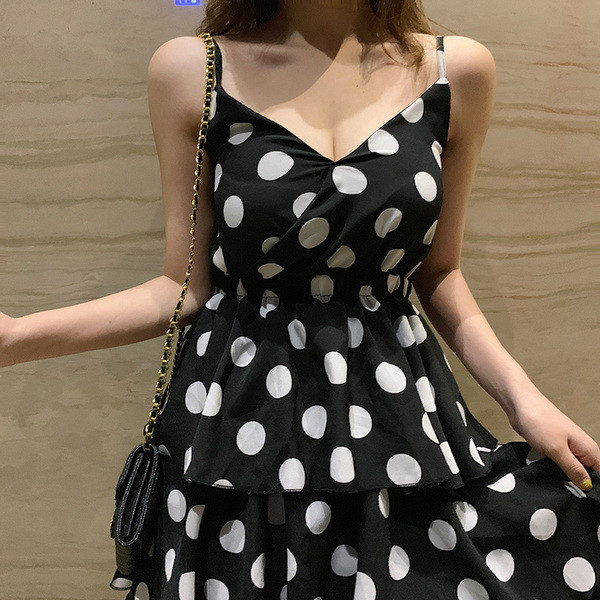 Rochie casual de dama cu buline in negru