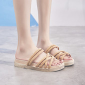 Papuci moderni de dama de culoare bej