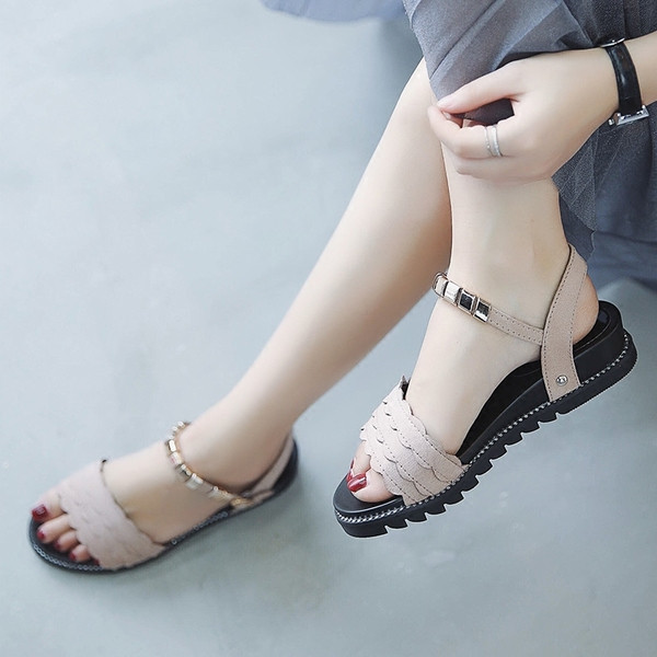 Női modern szandál két színben - fekete és bézs