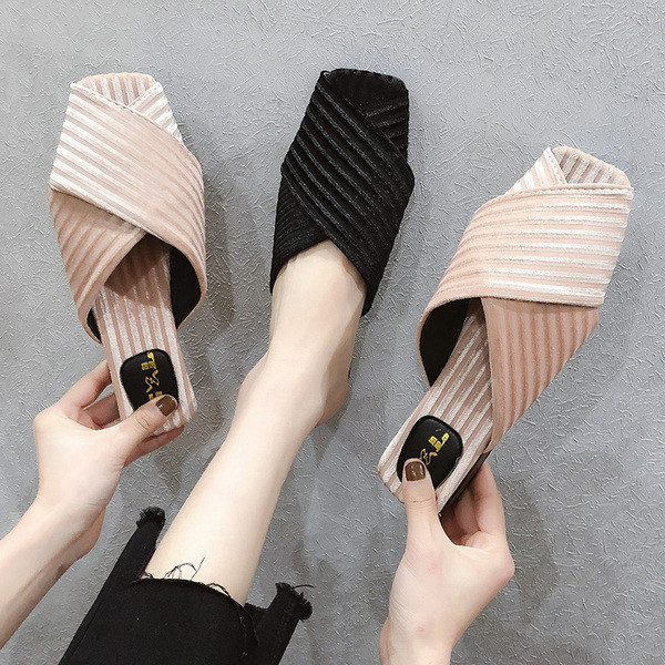 Női modern papucs négy színben