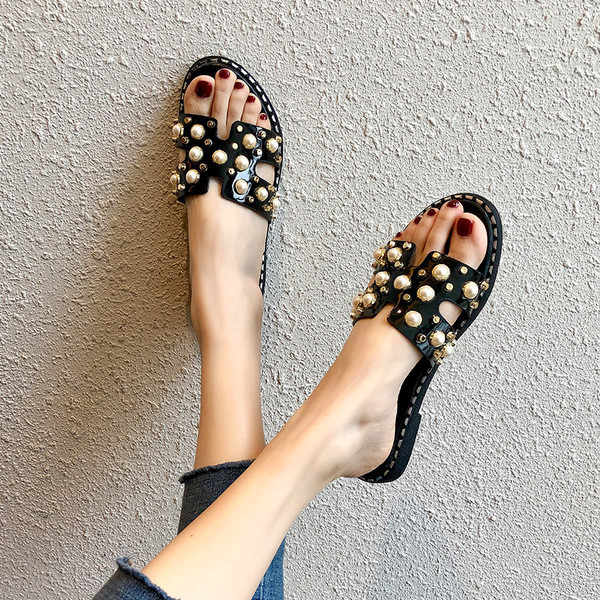 Női topikus papucs két színben, dekorgyöngyökkel