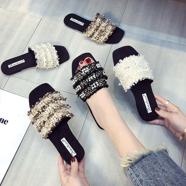 Modern női papucs díszgyöngyökkel, három színben