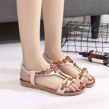 Дамски ежедневни сандали в два цвята с флорални мотиви