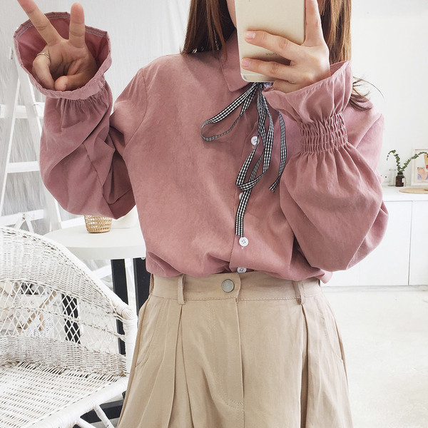 Cămașă elegantă de damă cu panglică în mai multe culori