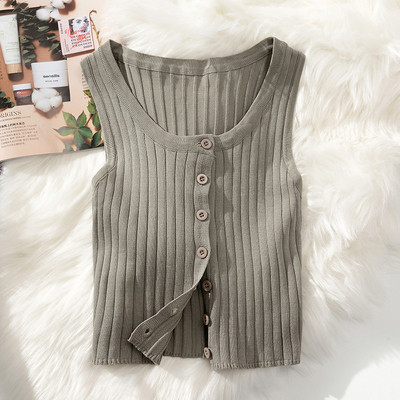 Női felső három színben, gombokkal