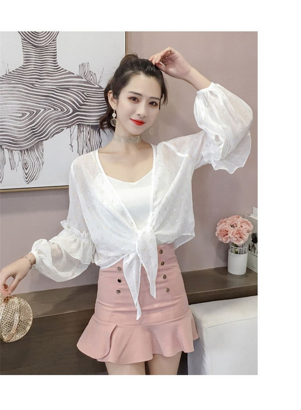 Bluză de damă elegantă în alb - două modele