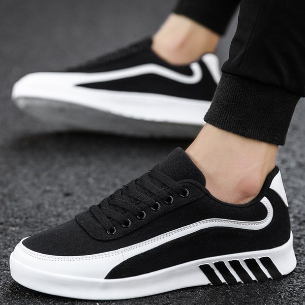 Férfi tornacipők érdekes modellekben fekete, szürke és piros színben