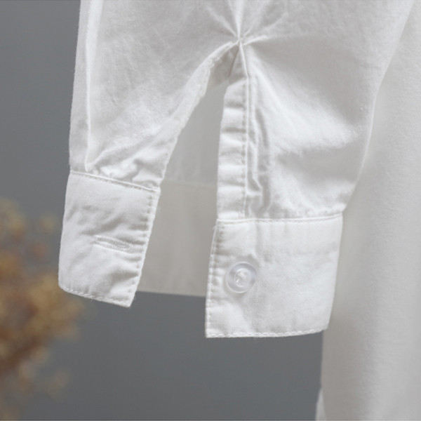 Modern női ing, fehér felirattal - széles modell