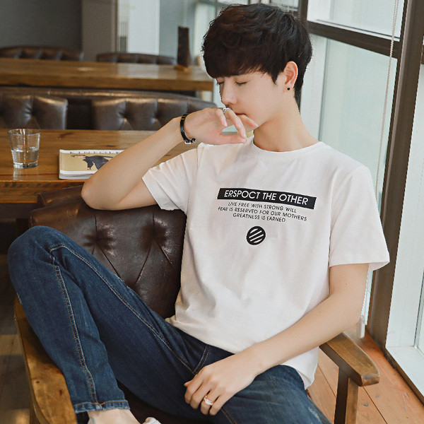 Modern férfi póló három színben feliratokkal