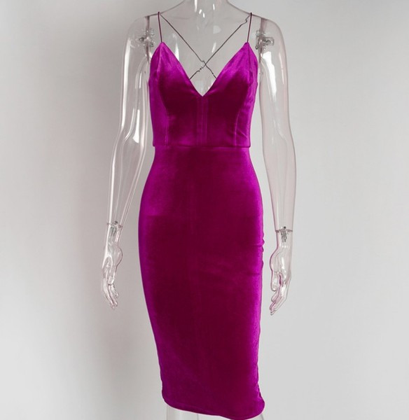 Stílusos női bársonyruha mély V-nyakkal, két színben