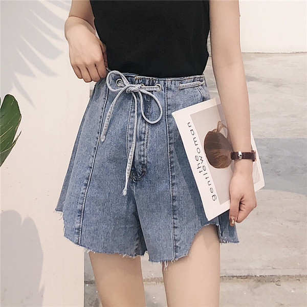 Дамски къси дънки с висока талия и връзки в син цвят