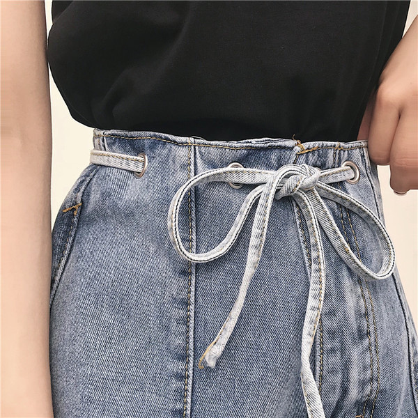 Дамски къси дънки с висока талия и връзки в син цвят