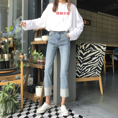 Modern női farmer magas derékkal, kék színben