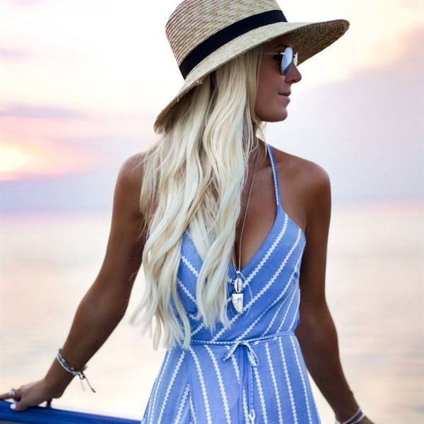 Aktuális női csíkos ruha hasítékkal több színben