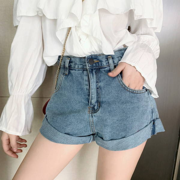 Blugi scurti moderni de dama cu talie inalta in trei culori