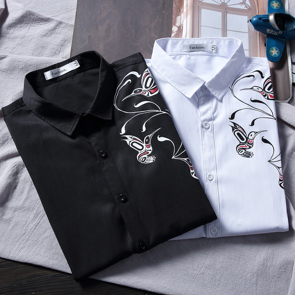 Cămașă modernă pentru bărbați cu aplicație alb-negru