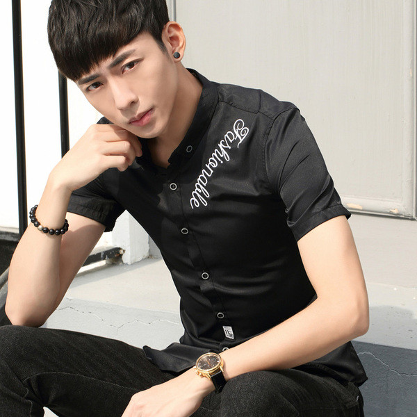 Cămașă pentru bărbați de ultimă generație cu inscripție și emblemă în două culori