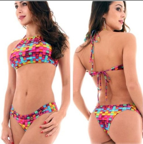 Costum de baie colorat de damă în două părți