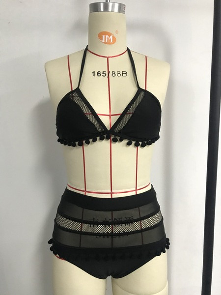 Стилен дамски бански от две части с висока талия в черен цвят