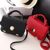 Modern női táska rövid és hosszú füllel, két színben, öko bőrből