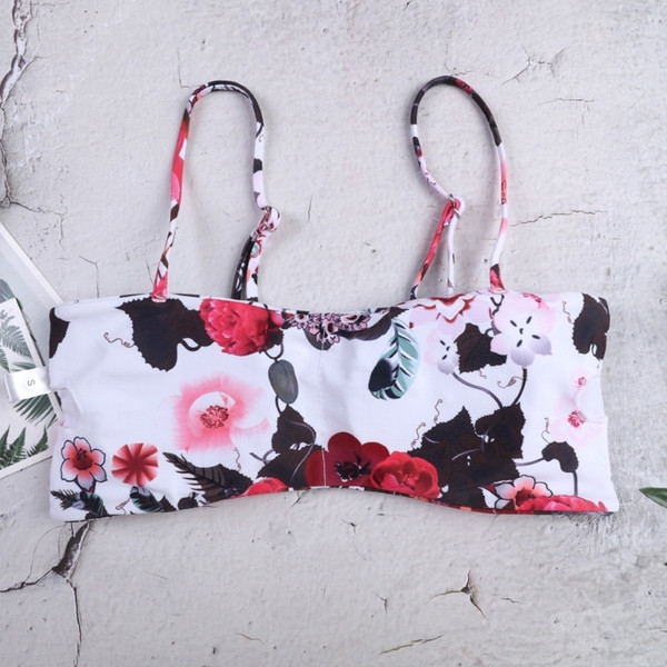 Costum de baie modern cu panglică cu motiv floral