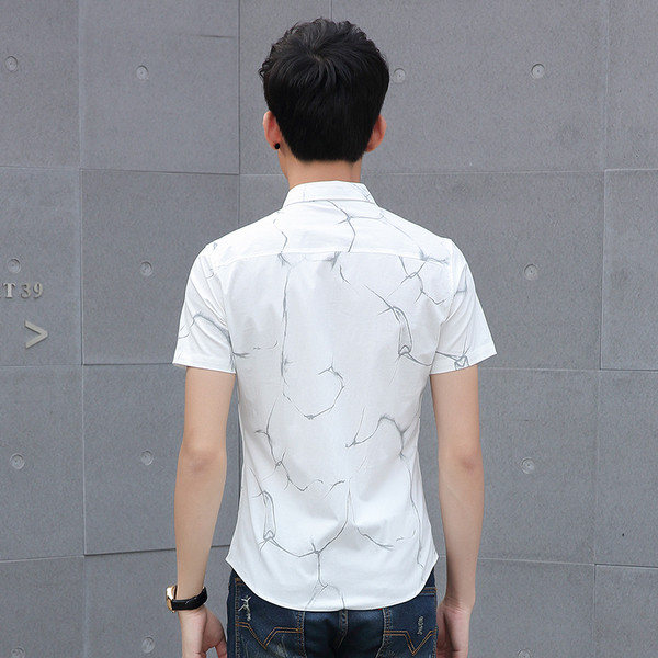 Elegáns férfi ing Karcsú modell két színben