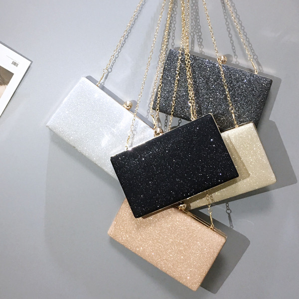 Κομψές τσάντες μίνι κυρίες σε πέντε χρώματα με μεταλλική αλυσίδα