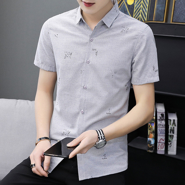 Friss férfi ing gombokkal és rövid ujjú, két színben