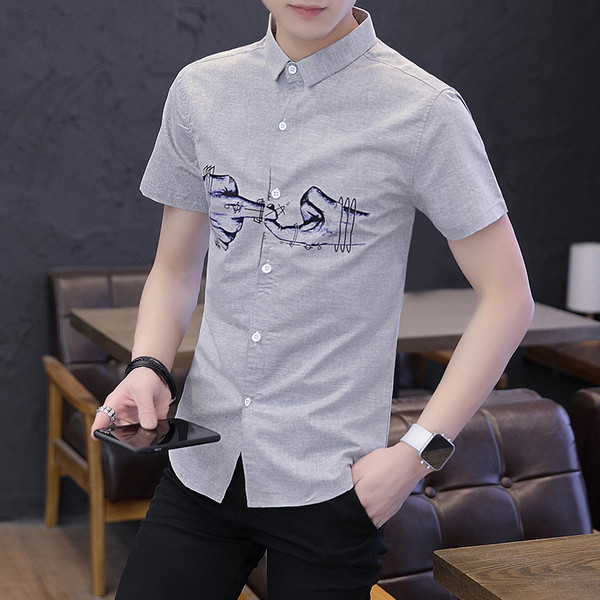 Cămașă bărbătească cu aplicație și nasturi în trei culori