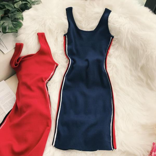 Női sportruha több színben