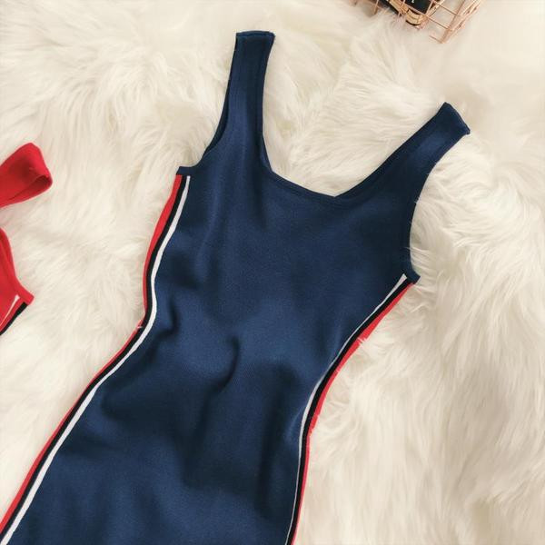 Női sportruha több színben