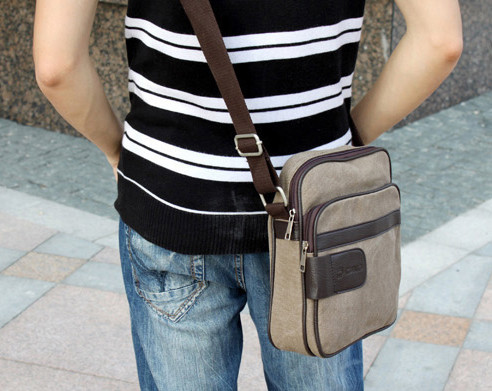 Geanta barbateasca moderna cu fermoar in doua culori