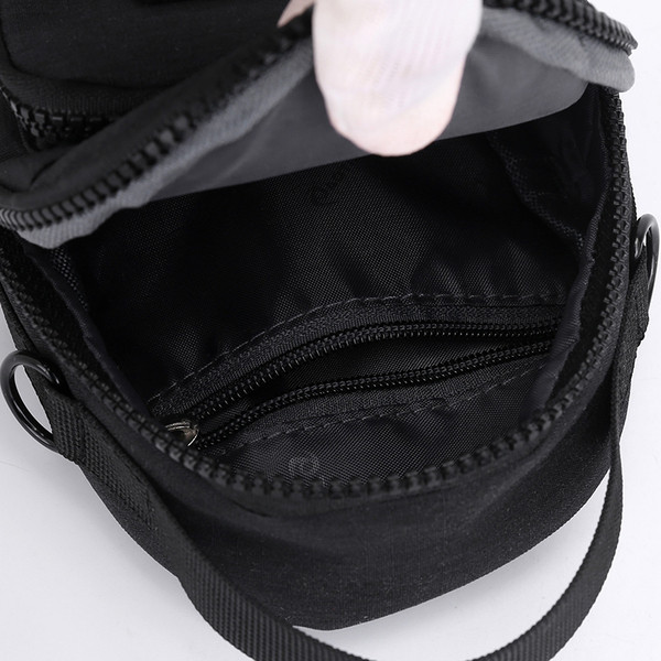 Geanta de zi cu zi pentru barbati cu fermoar in trei culori