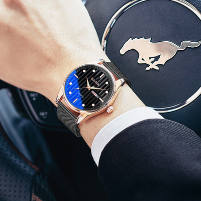 Modern férfi karóra fém elemmel több modellben