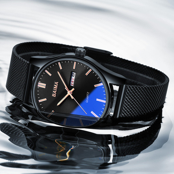 Modern férfi karóra fém elemmel több modellben