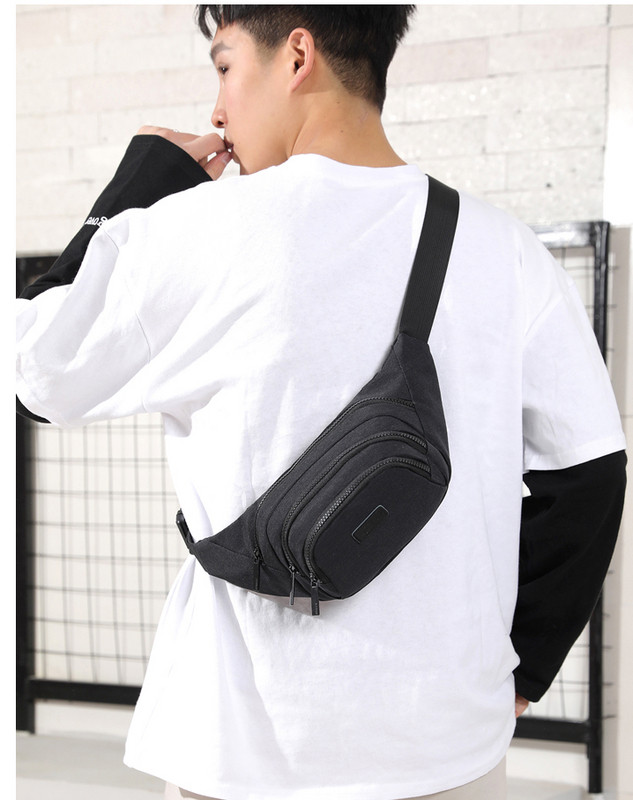 Modern férfi táska három színben emblémával