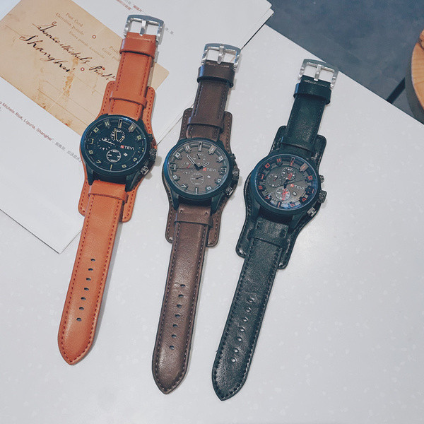 Modern férfi karóra bőr szíjjal, három színben