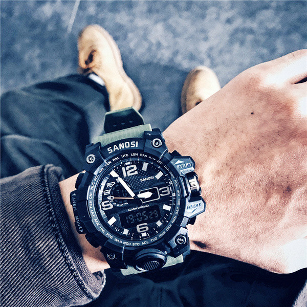 Férfi sportóra gumi szíjjal pár óra alatt