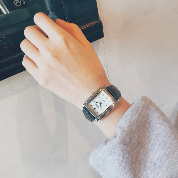 Ceas de bărbați elegant, cu element metalic și curea din piele