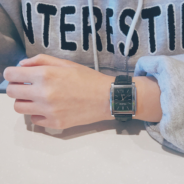 Ceas de bărbați elegant, cu element metalic și curea din piele