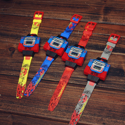 Modern férfi karóra gumi szíjjal, különböző színekben