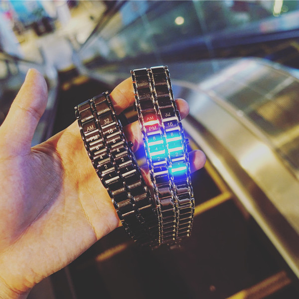 Modern férfi elektronikus karóra két színben