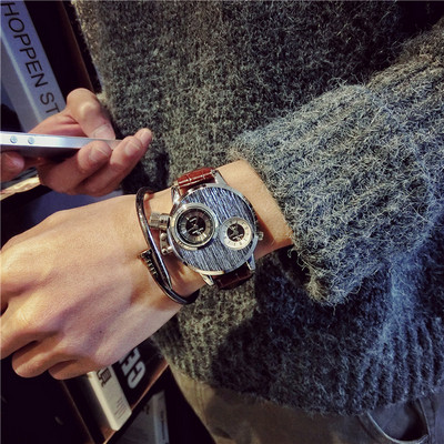 Stílusos férfi fém karóra különböző színekben