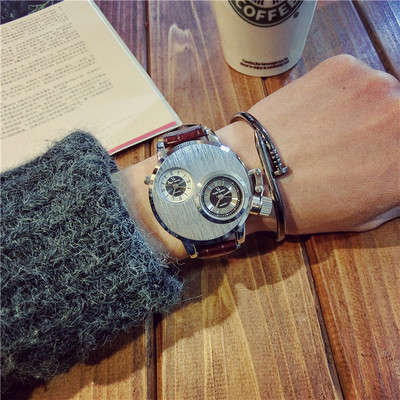 Stílusos férfi fém karóra különböző színekben