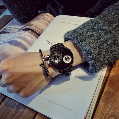 Stílusos férfi fém karóra különböző színekben