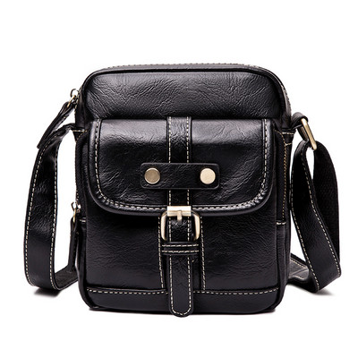 Aktuális férfi táska fekete színben, öko bőrből