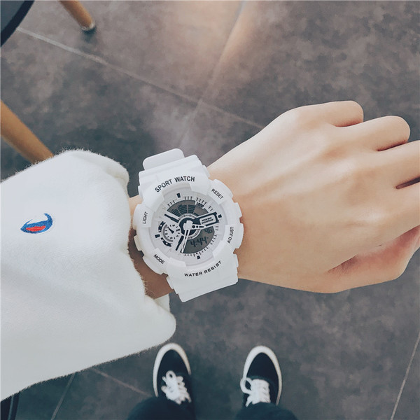 Sport férfi vízálló karóra több színben