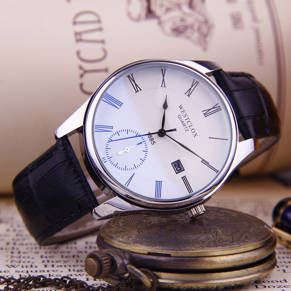 Stílusos férfi karóra bőr szíjjal, különböző színekben