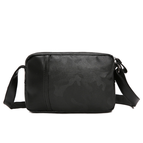 Geantă casual pentru bărbați în negru cu emblemă